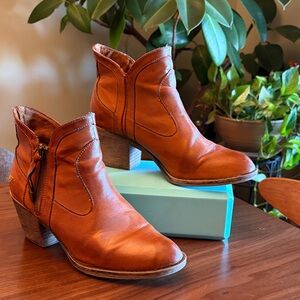 Rocket Dog Western Ankle Boots